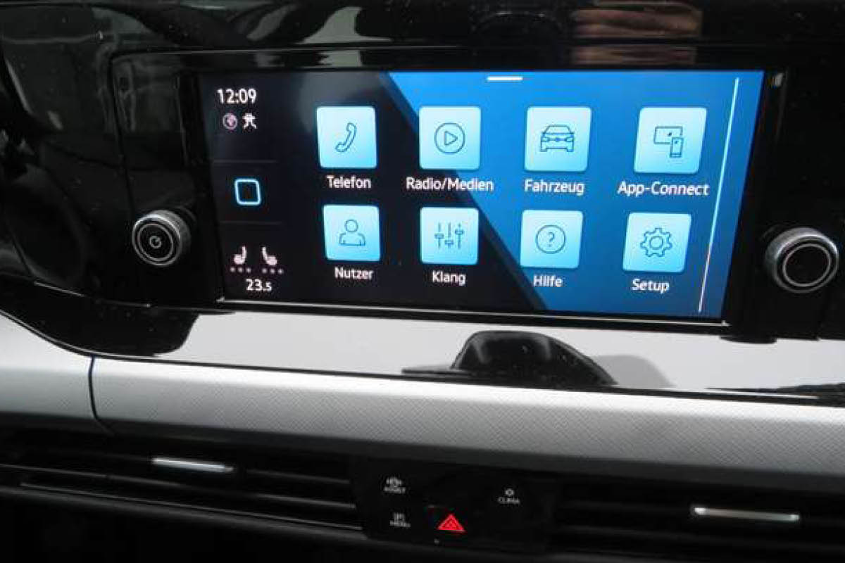 VW Golf 8, Navigation